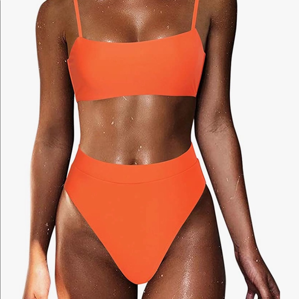 Bright orange bikini set 🧡